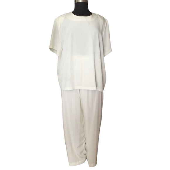 S. G. Four Piece Cream Color Pant & Skirt Suit Plus Size - Picture 2 of 12